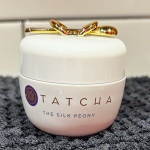 Tatcha The Silk Peony Eye Cream - White with Gold Lid